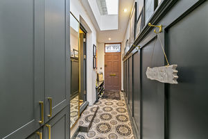 Entrance Hall- click for photo gallery